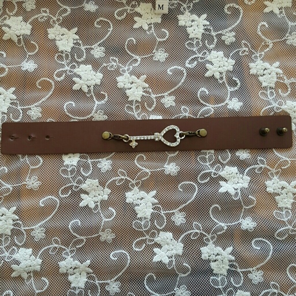 Brown Leather Bracelet with Silver Accents - Picture 3 of 4